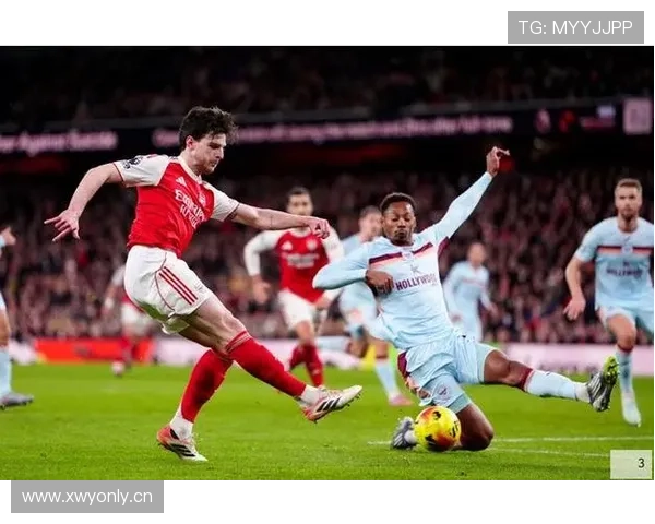 罗德里与德克兰·赖斯：英超顶级后腰战术角色及比赛影响力对比分析